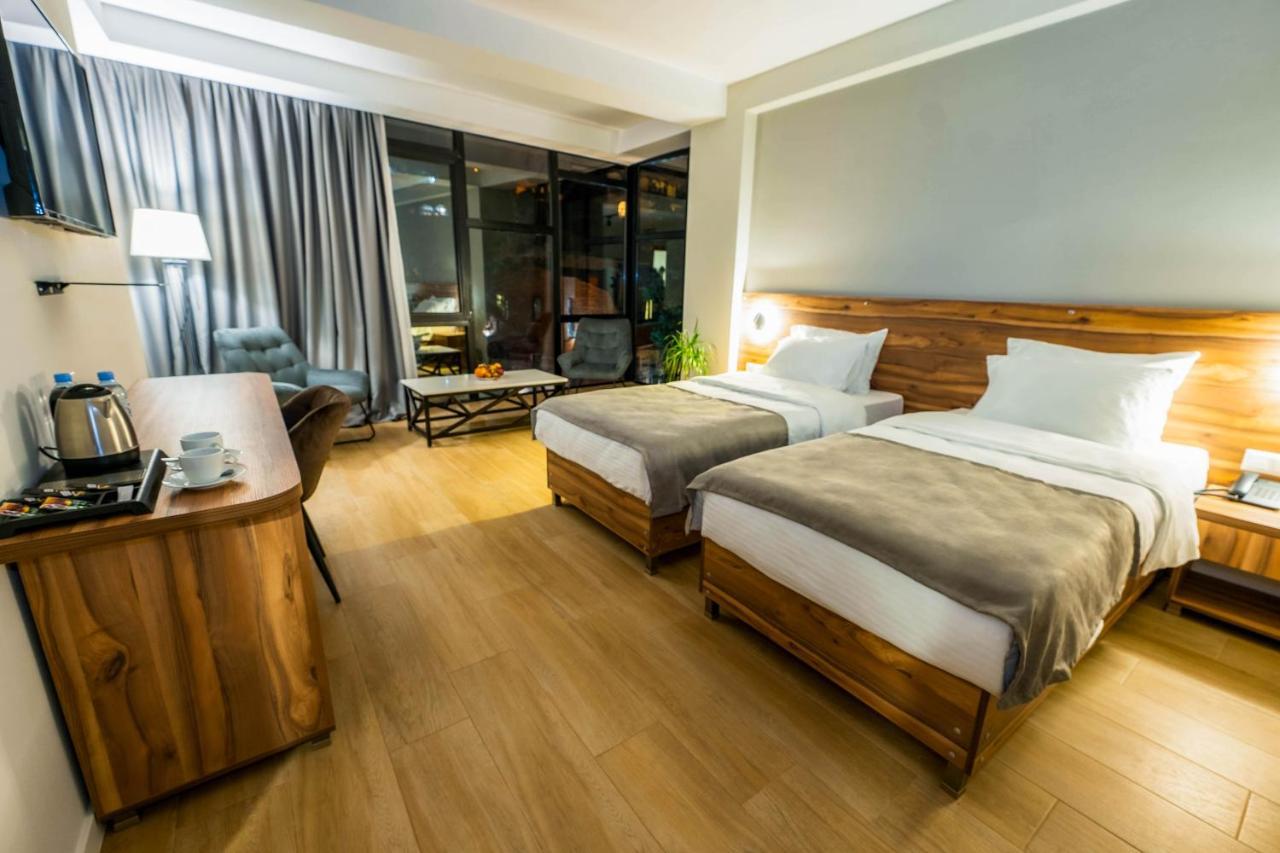 Address Boutique Hotel Tbilisi Exteriör bild