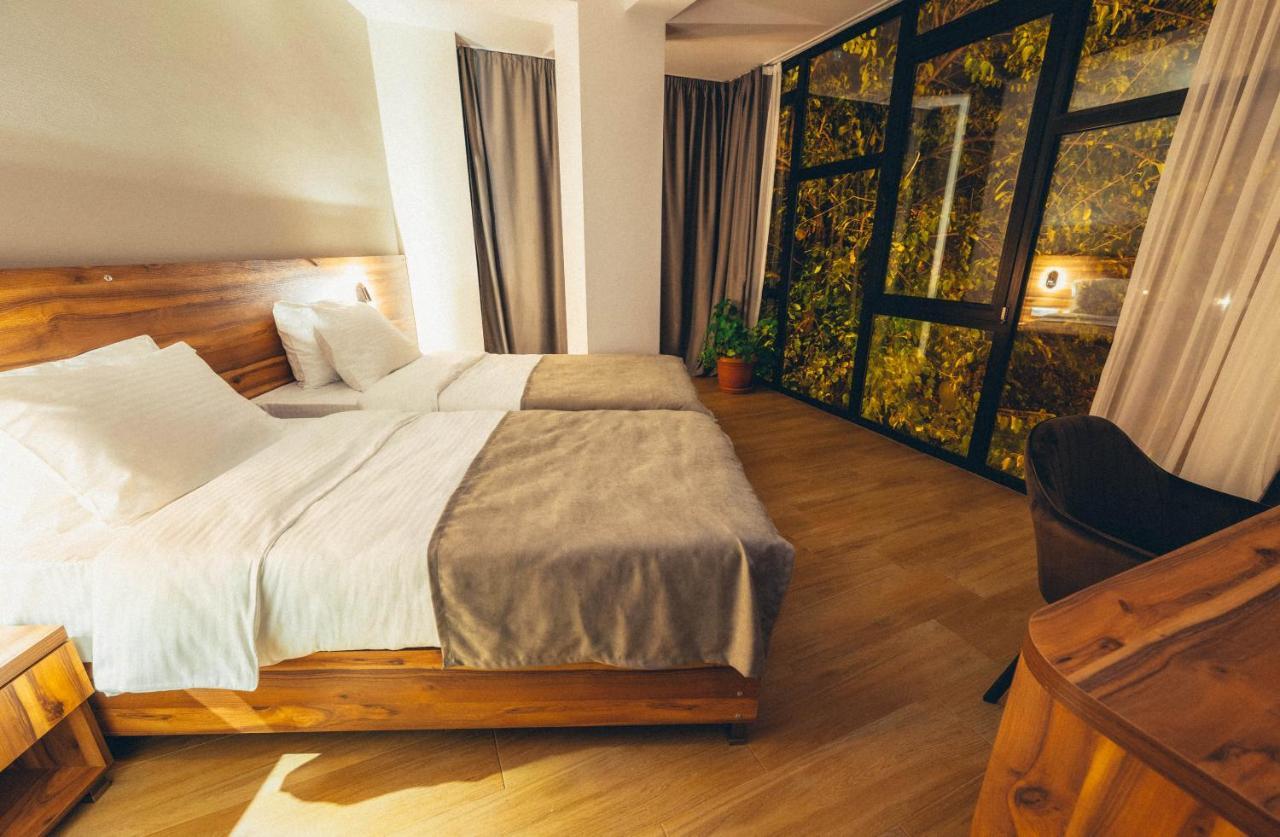 Address Boutique Hotel Tbilisi Exteriör bild