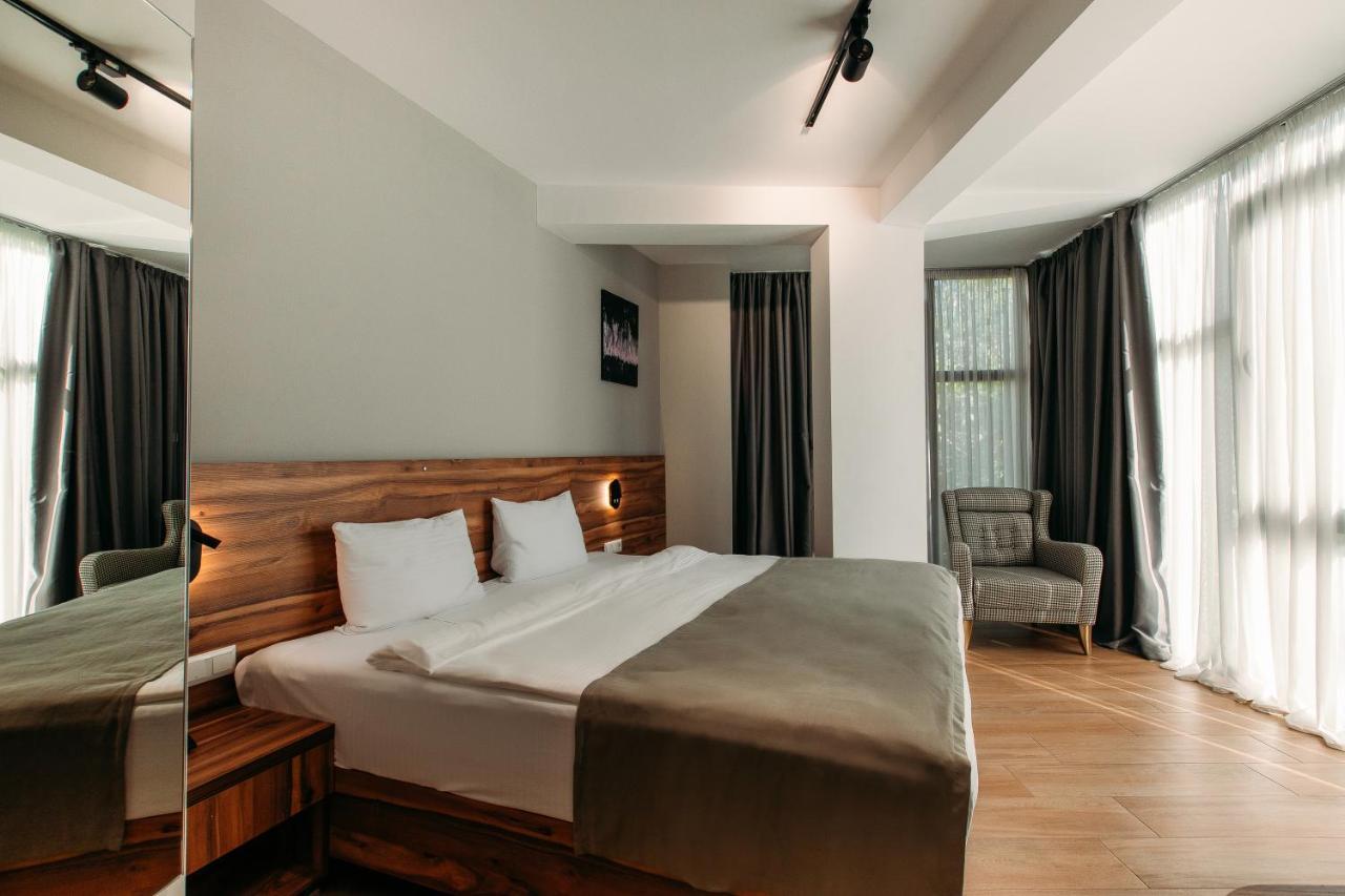 Address Boutique Hotel Tbilisi Exteriör bild